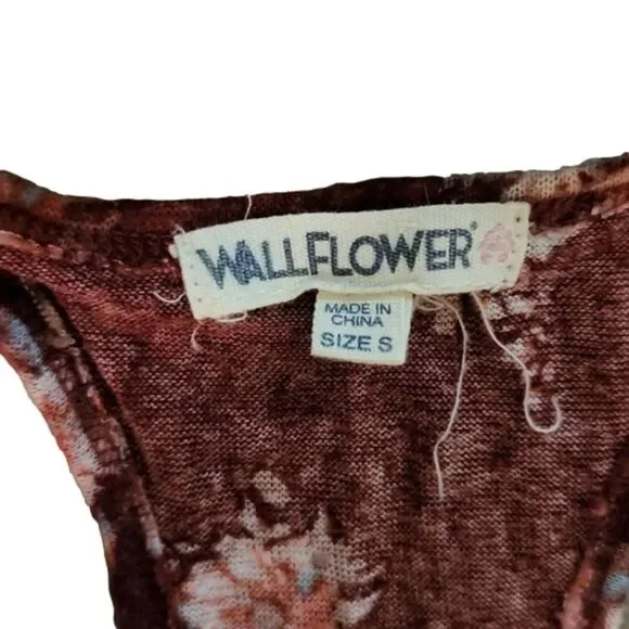 Wallflower Wine Floral Pattern Lightweight Racerback Tank Top - Picture 3 of 5